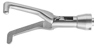 17mm and 13mm dissecting forceps, 90 degree angled